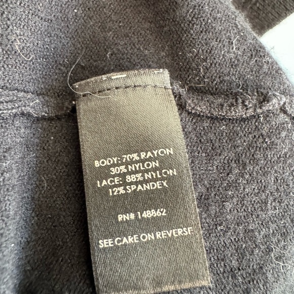 Torrid Pullover Lace Keyhole Sweater size 2x - Picture 4 of 16